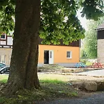 Cosy In Weissig With Garden Struppen