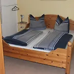 Cosy In Weissig With Garden *
