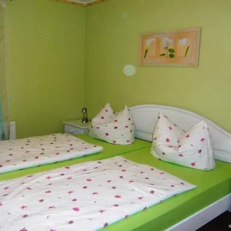 Apartment Cosy In Wei Ig With Garden