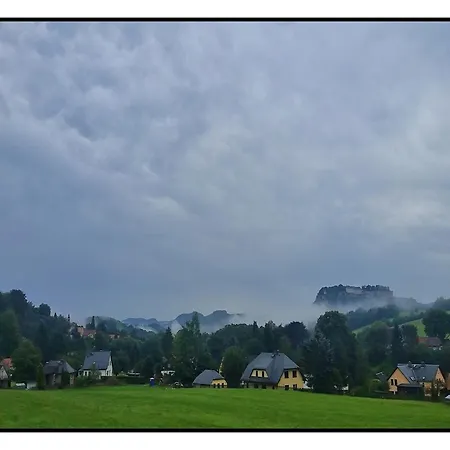 Cosy In Weissig With Garden *