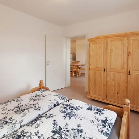 Διαμέρισμα Cosy In Weissig With Garden