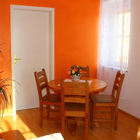 Cosy In Weissig With Garden *