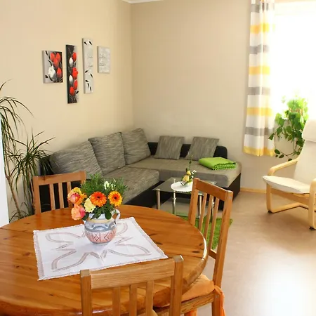 Cosy In Weissig With Garden *