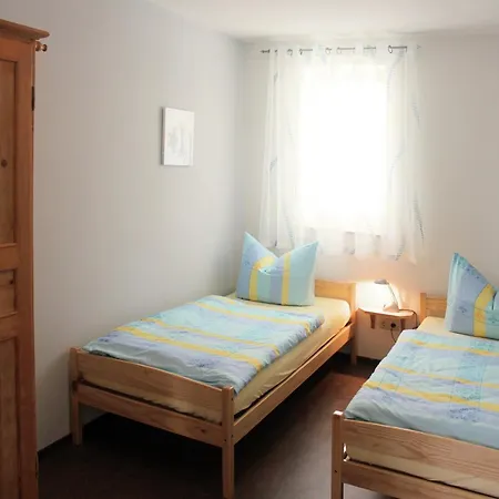 Cosy In Weissig With Garden شقة *