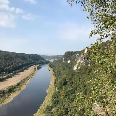 Cosy In Weissig With Garden