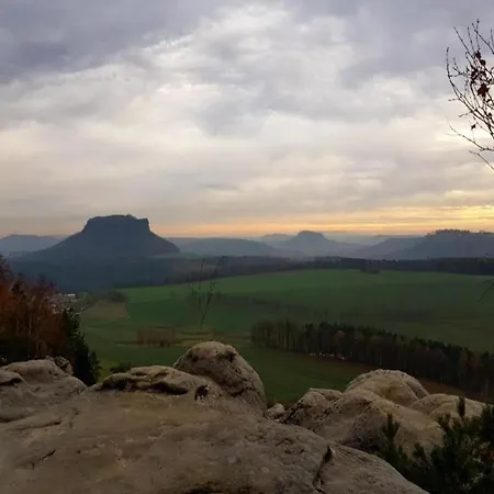 Cosy In Weissig With Garden