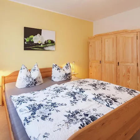 Cosy In Weissig With Garden شقة Struppen