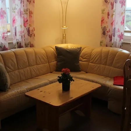 Cosy In Weissig With Garden *