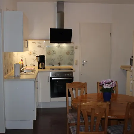 Cosy In Weissig With Garden