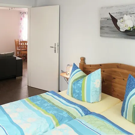 Cosy In Weissig With Garden شقة