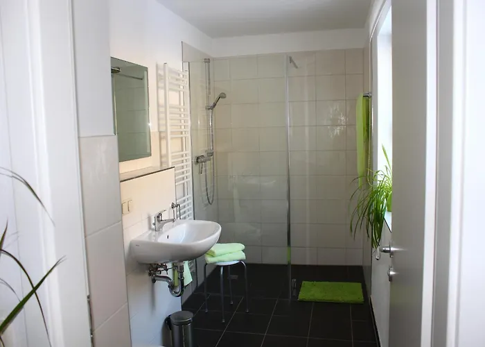 Cosy In Weissig With Garden