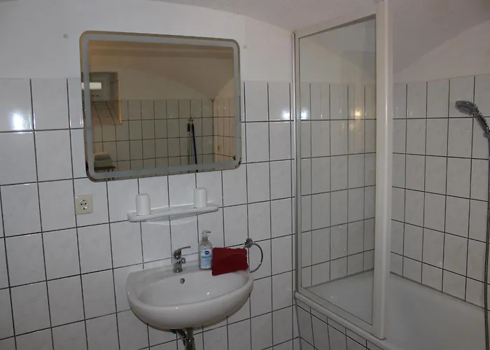 Апартаменты Cosy In Weissig With Garden Struppen